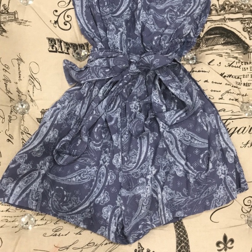 Mimi Chica Ruffle One-Shoulder Romper - Picture 2 of 5